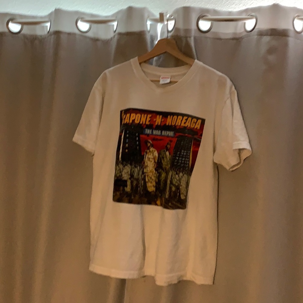 Supreme T-shirt